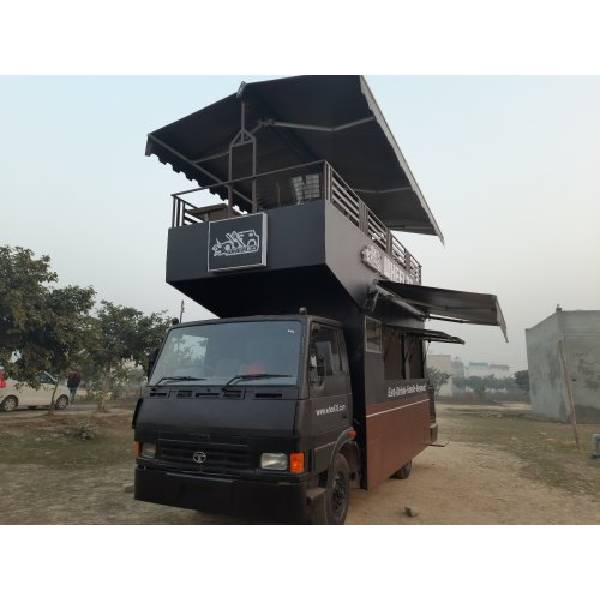 Double Deckers Food Truck in meerut Global Expert Food Truck