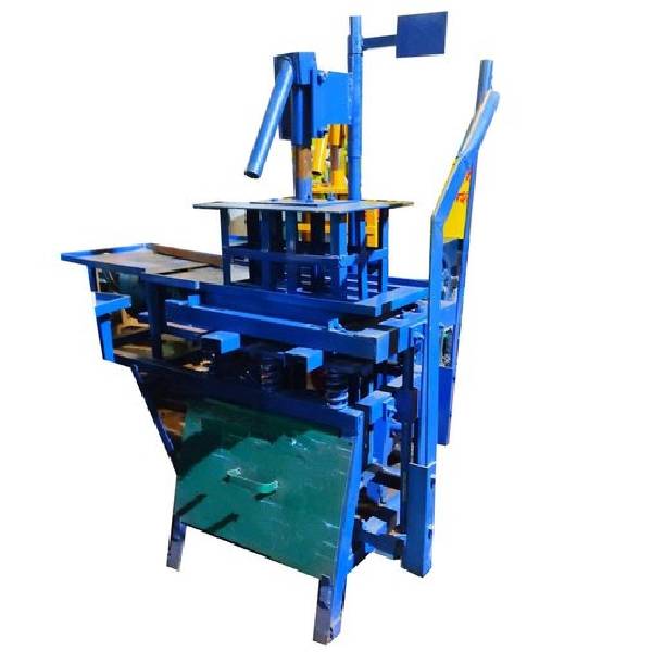 6 bricks, manual bricks making machine in Bhilwara S.K. Industries