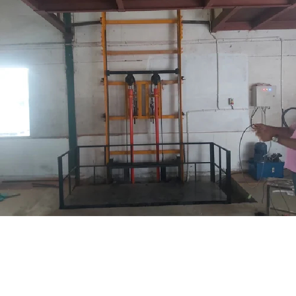 Wall Mounted Hydraulic Goods Lift in Faridabad Falcon Hydraulics And