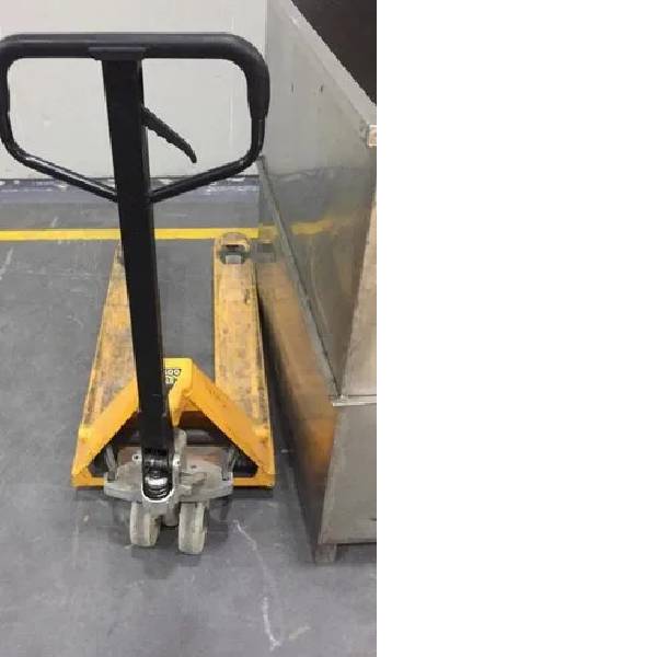Second hand Hand Pallet Truck in Sonipat SS ENTERPRISES