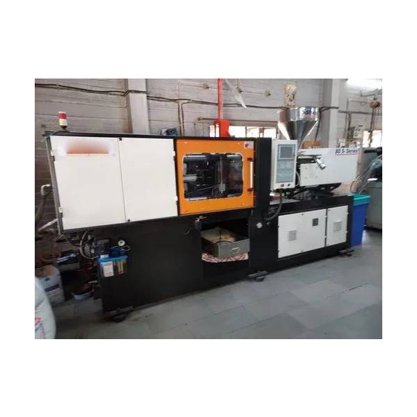 Latest Plastic Molding Machines price in India