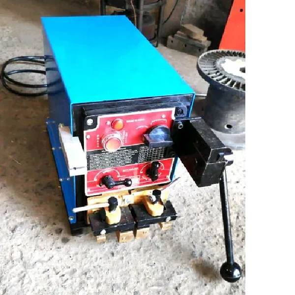 Bandsaw Blade Welding Machine in Rajkot Gorang Welding Machine