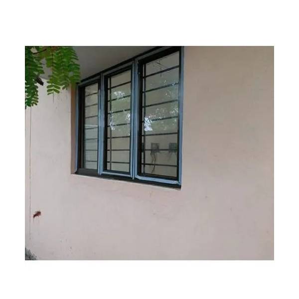 Aluminium Hinged Z Section Window in Gandhinagar Shree Sai Ram Glass