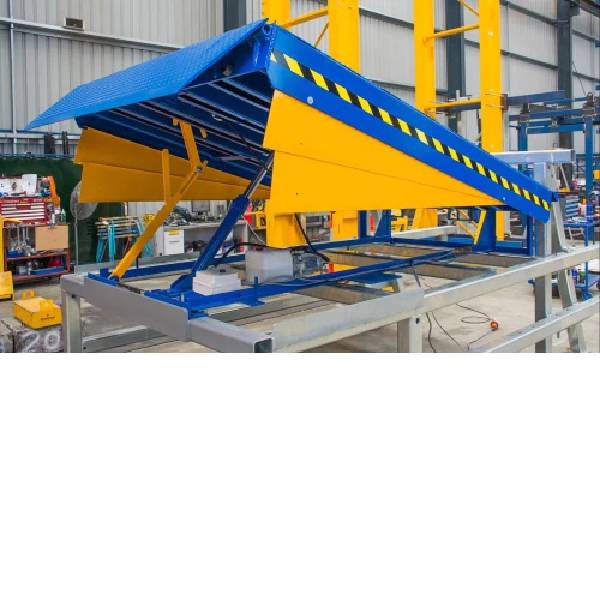 Industrial Dock Leveler Manufacturer & Seller in Ahmedabad Helix