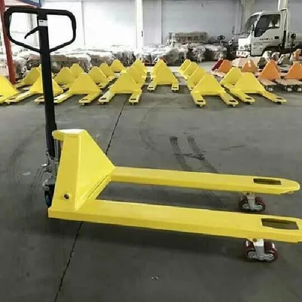 Godrej Hand Pallet Truck in Pune Swaraj MHE India