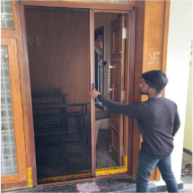 Aluminum Sliding Mesh door Price in Hyderabad, Telangana – ₹270 NH  MOSQUITO MESH HOME SERVICES