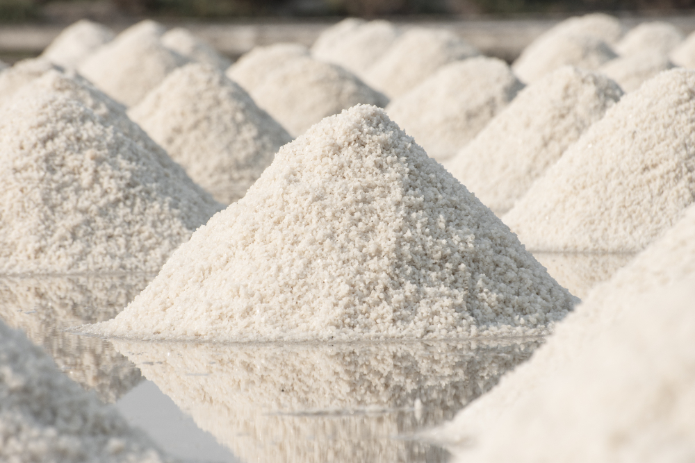 Silica Sand: Properties, Uses, and Industrial Applications