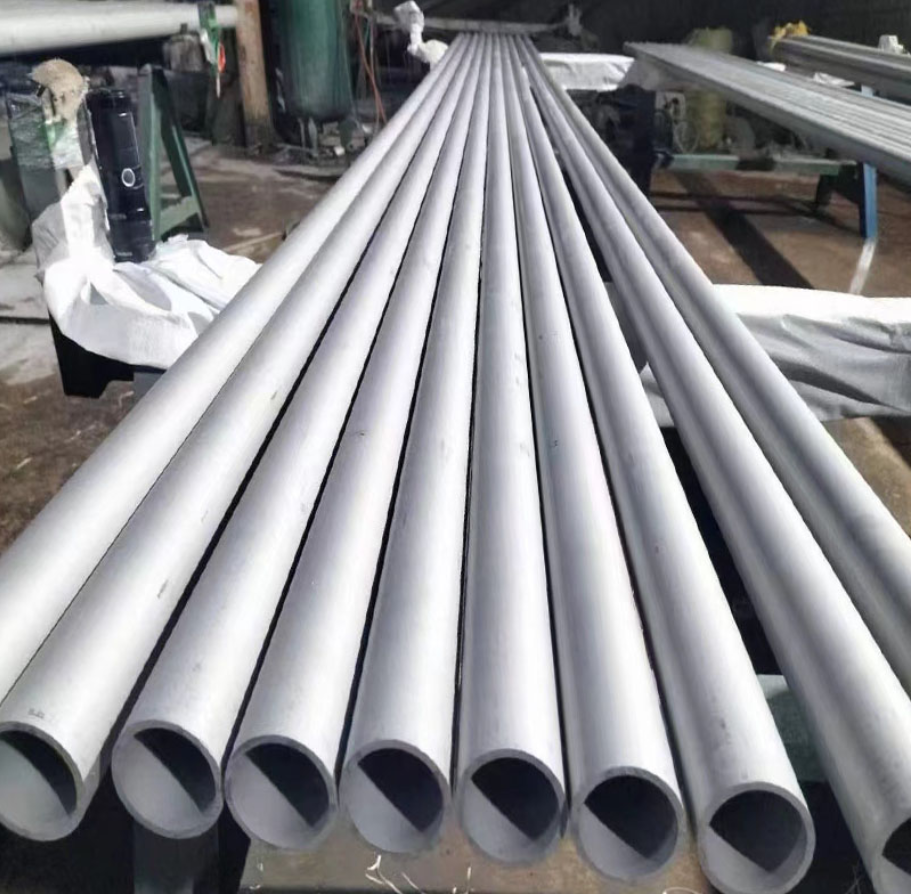 The Strength and Durability of Steel Round Pipe