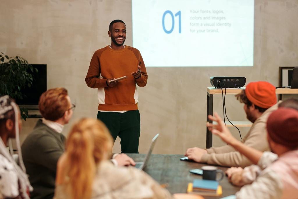 Common Layout Mistakes in Pitch Decks