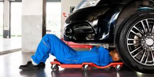 Why UAE Drivers Choose The Car Lab for Their Maybach Maintenance Plans