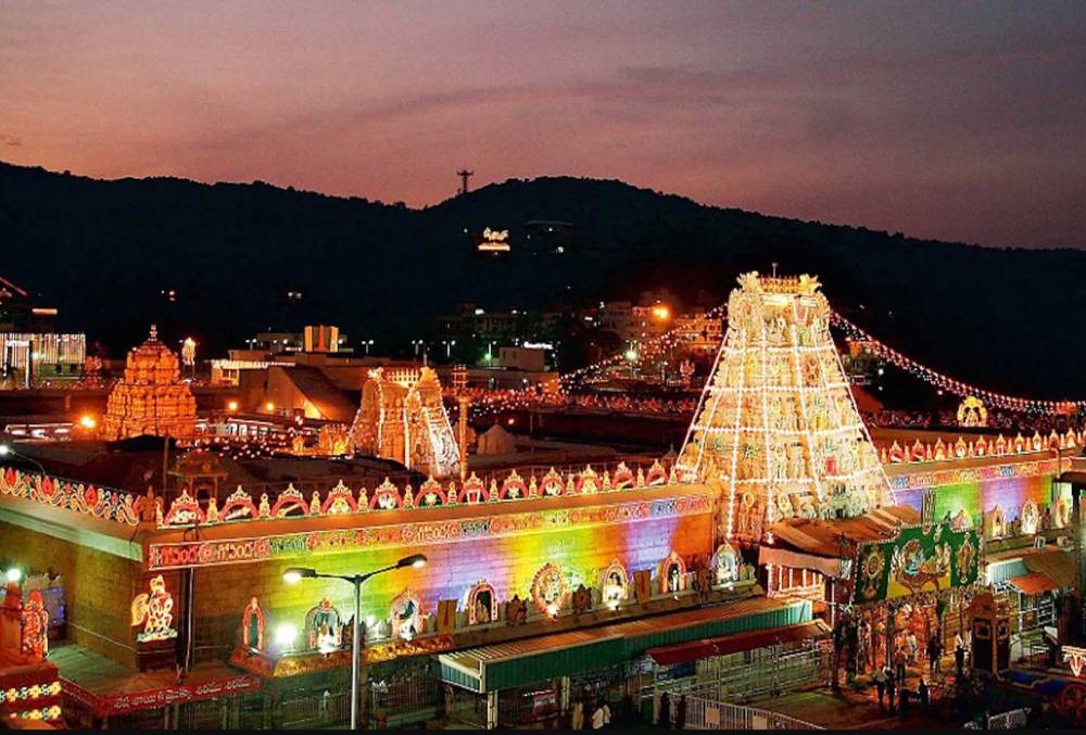 Tirupati Balaji Darshan Yatra – Best Routes, Itinerary & Booking Tips