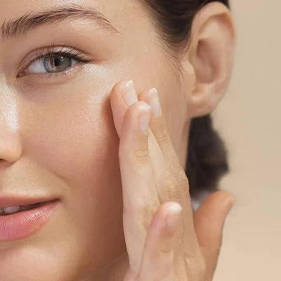 How Does Skin Whitening Treatment Work?