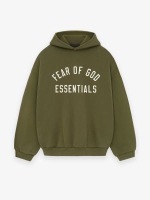 Elevate Your Style | The Importance of Essentials in Everyday Fashion