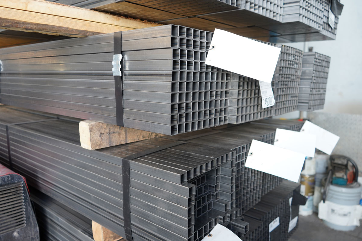 Where to Buy Carbon Steel in Las Vegas: A Guide for Builders and Contractors