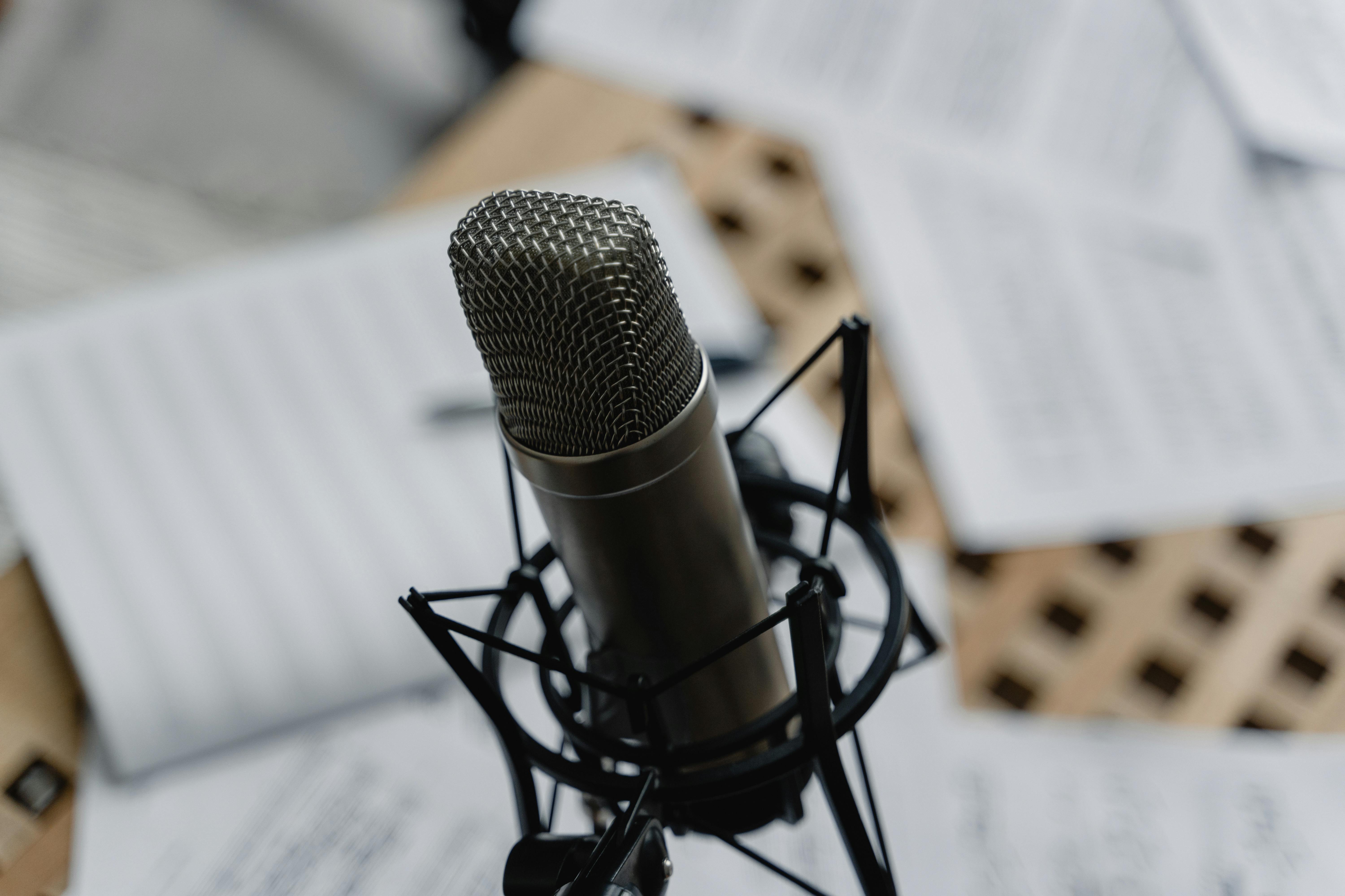 Podcast Studios Dubai – Your Complete Guide to Professional Recording and the Podcast Starter Kit