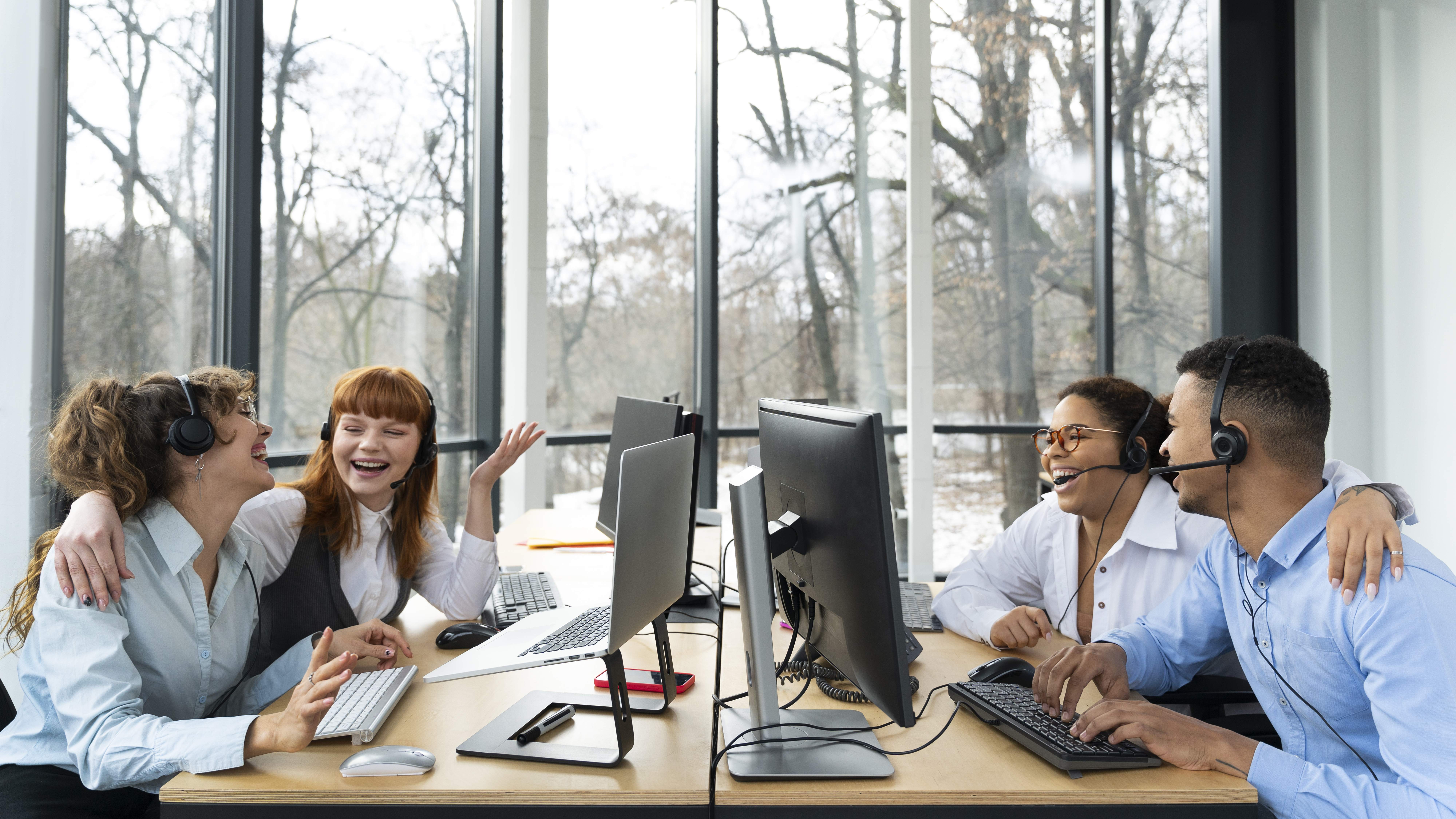 How Outbound Call Center Software Improves Lead Generation?