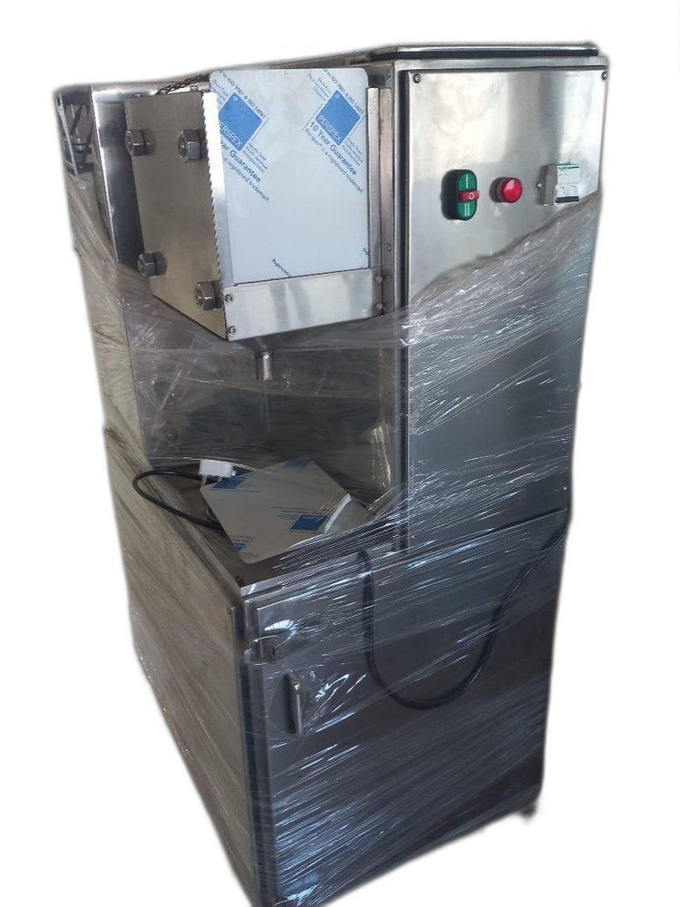 Automatic Table Top Sugarcane Juice Machine in Rajkot Infinity