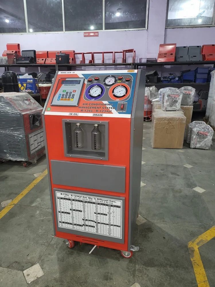 Car AC Gas charging Machine, Automation Grade Automatic, Capacity 100