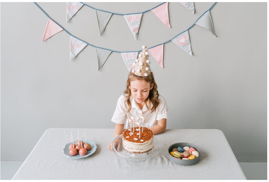 Creative Ideas for Your Child's First Birthday Photoshoot in Singapore