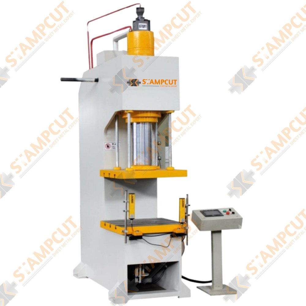 Heavy Duty Hydraulic Press Machine in Rajkot STAMPCUT MACHINES