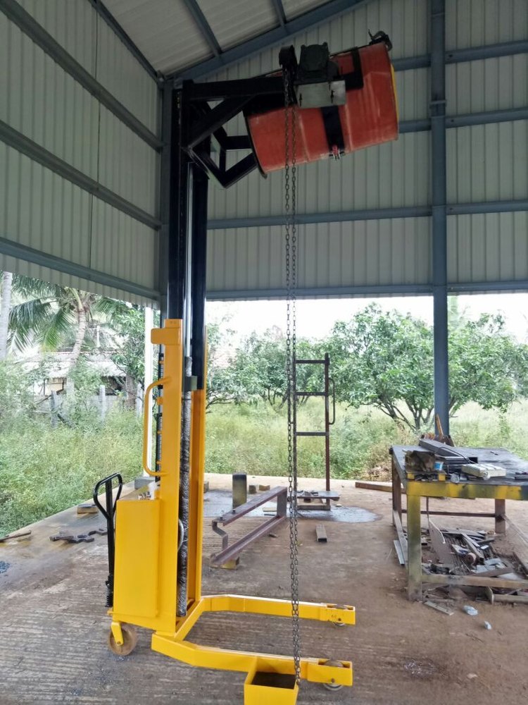 HI POWER Semi Electric Drum Lifter Cum Tilter, Lifting Capacity 350 KG