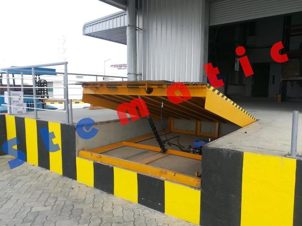 Hydraulic Dock Leveler, 9000 Manufacturer & Seller in Chennai