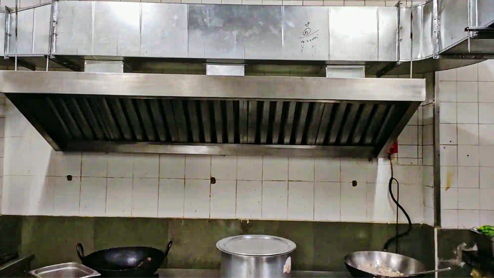Kitchen Exhaust Hood, For Restaurant in Mumbai M. Simna Equipments