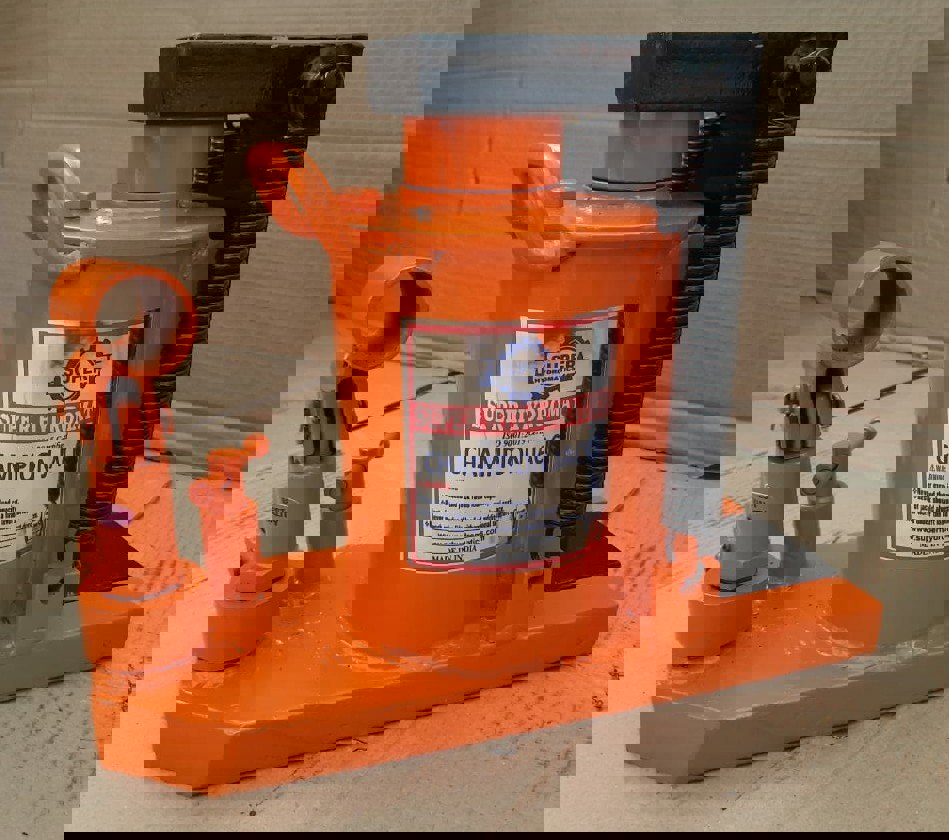 Mild Steel Champion Jack Hydraulic Toe Jack, For Industrial in Alwar