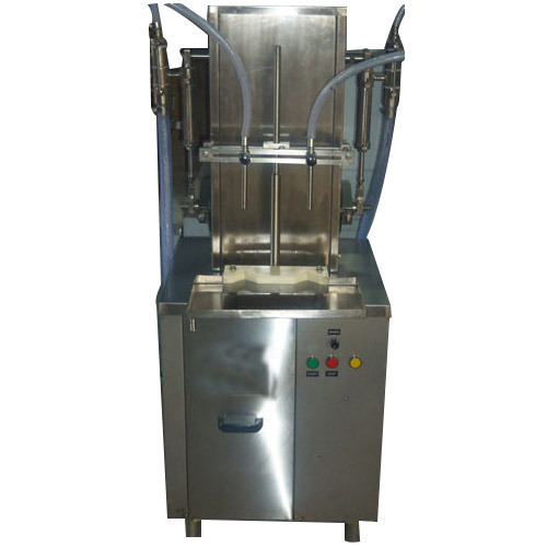 Semi Automatic Bottle Filling Machine, 2 HP Manufacturer & Seller in