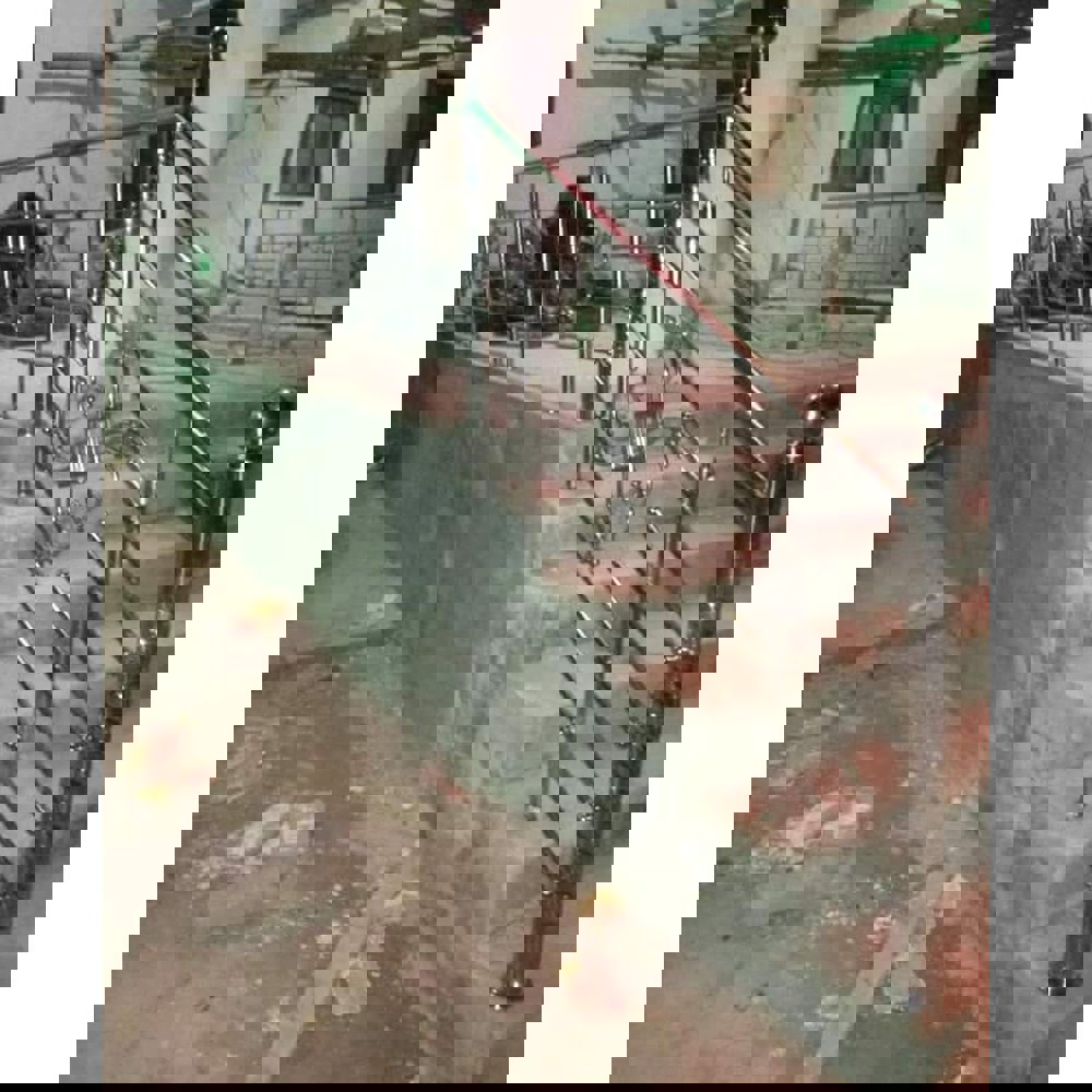 Silver Bar SS304 Stainless Steel Staircase Railing, Mounting Type Floor Manufacturer & Seller