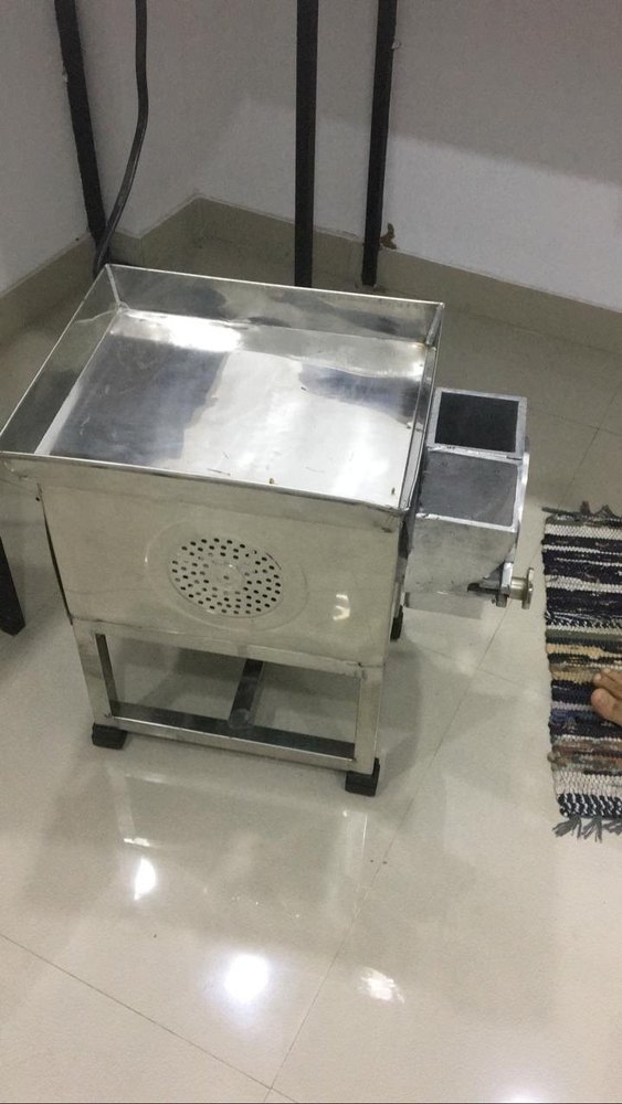 Stainless Steel Fruit Slicer, For Commercial in Coimbatore Kovai Mill Stores