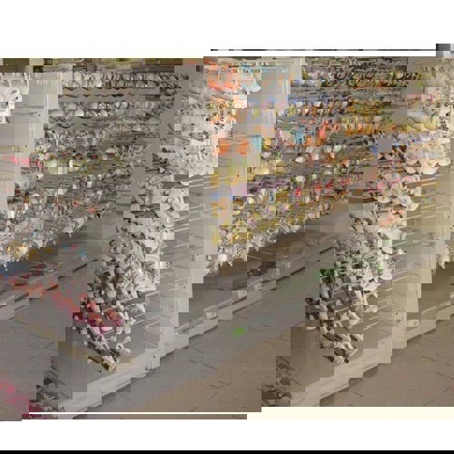 Supermarket Glass Crockery Display Stand, For Grocery Manufacturer