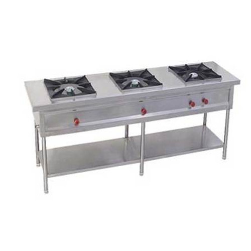 Three Burner Commercial Gas Stove, For Hotel and Restaurant Price in  Mumbai, Maharashtra – ₹30,000 Technik International