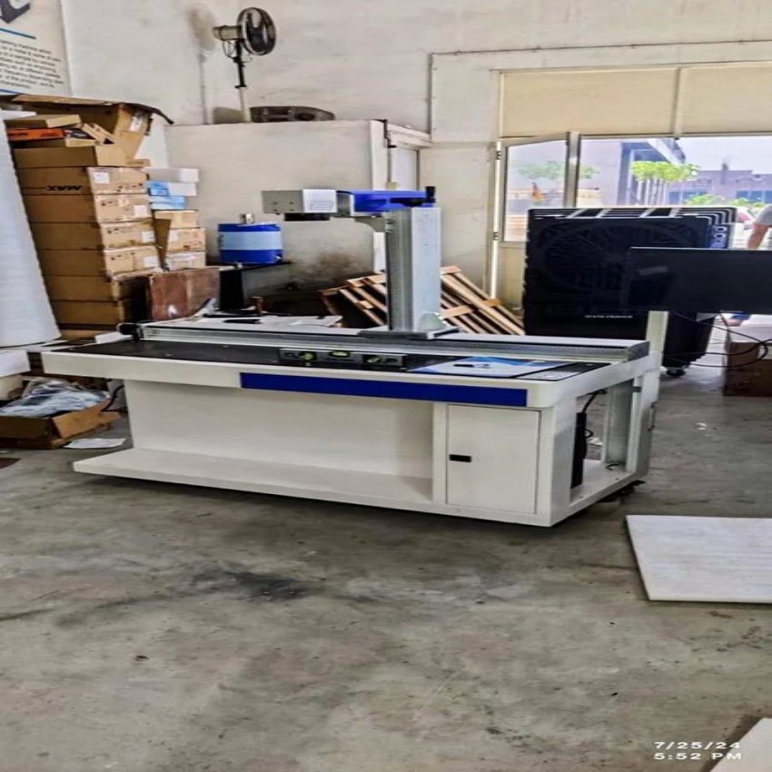 1000x200 mm laser marking machine