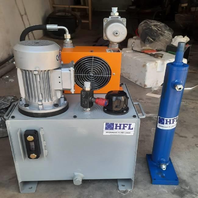 Hydraulic powerpack and cylinder