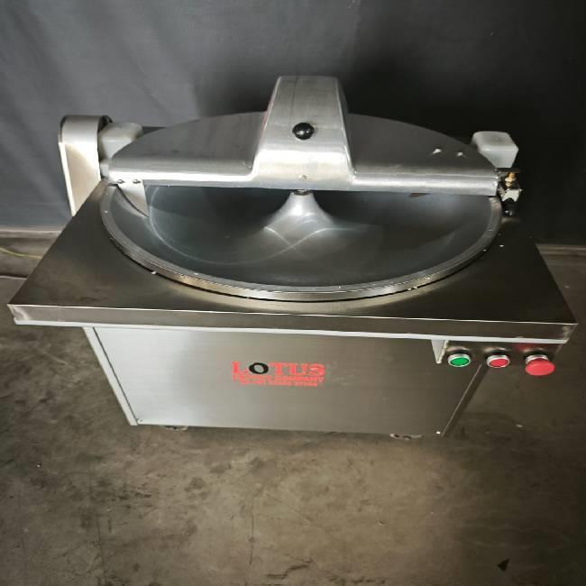Cabbage Cutting Machine