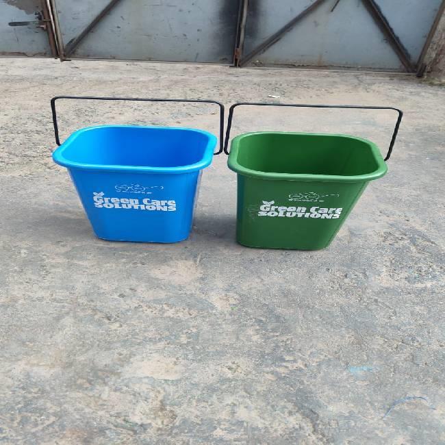 40 Ltr Virgin Dustbin With M.S Handle