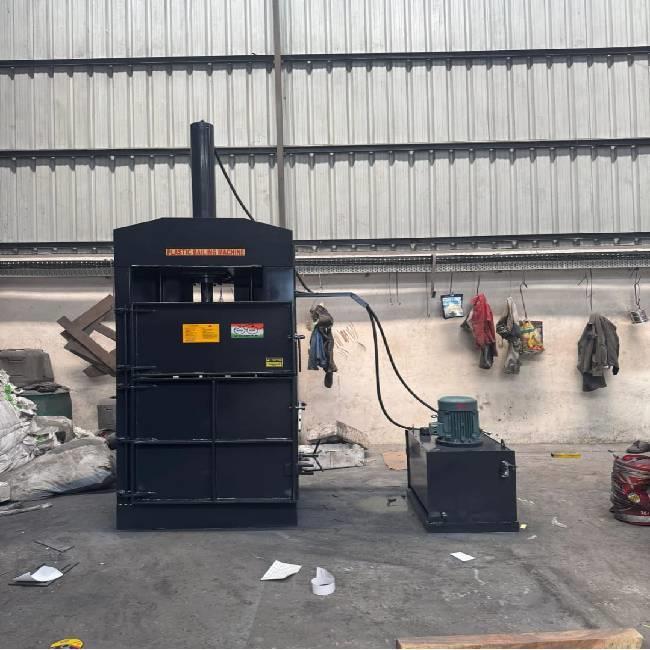 Hydraulic Bailing Machine