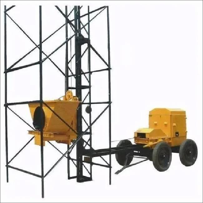 Builder Hoist Machine