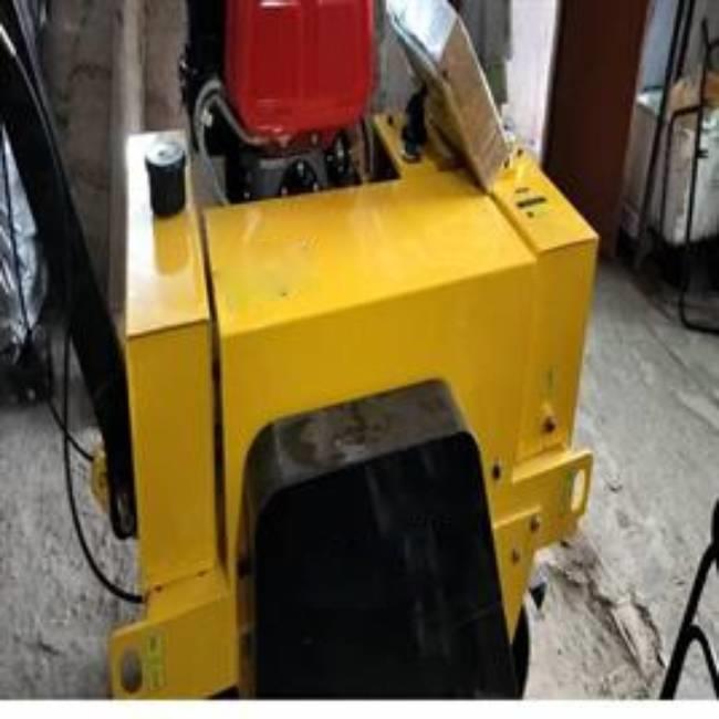 Walk Behind Roller
