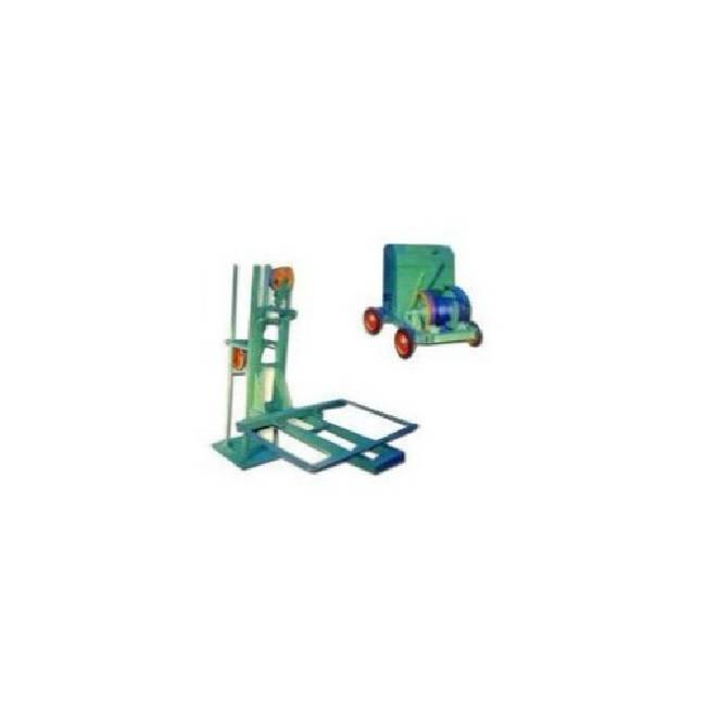 Builder Hoist
