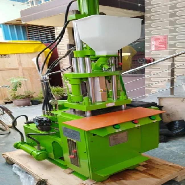 25 Ton Power Cord Injection Machine