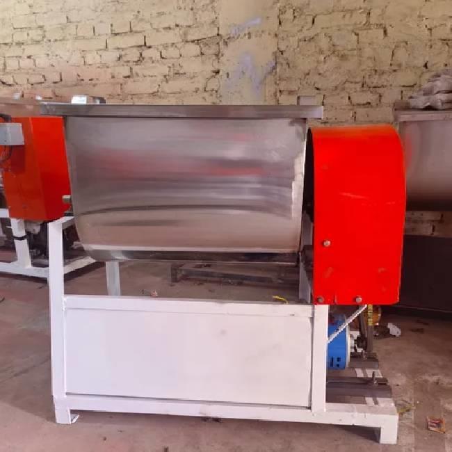 Ribbon Blender Mixer Machine