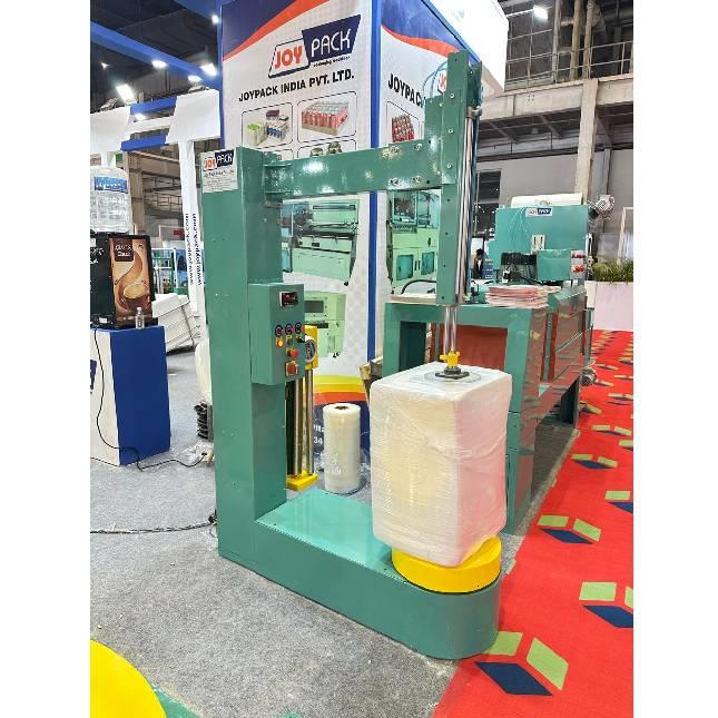 Carton  wrapping machine