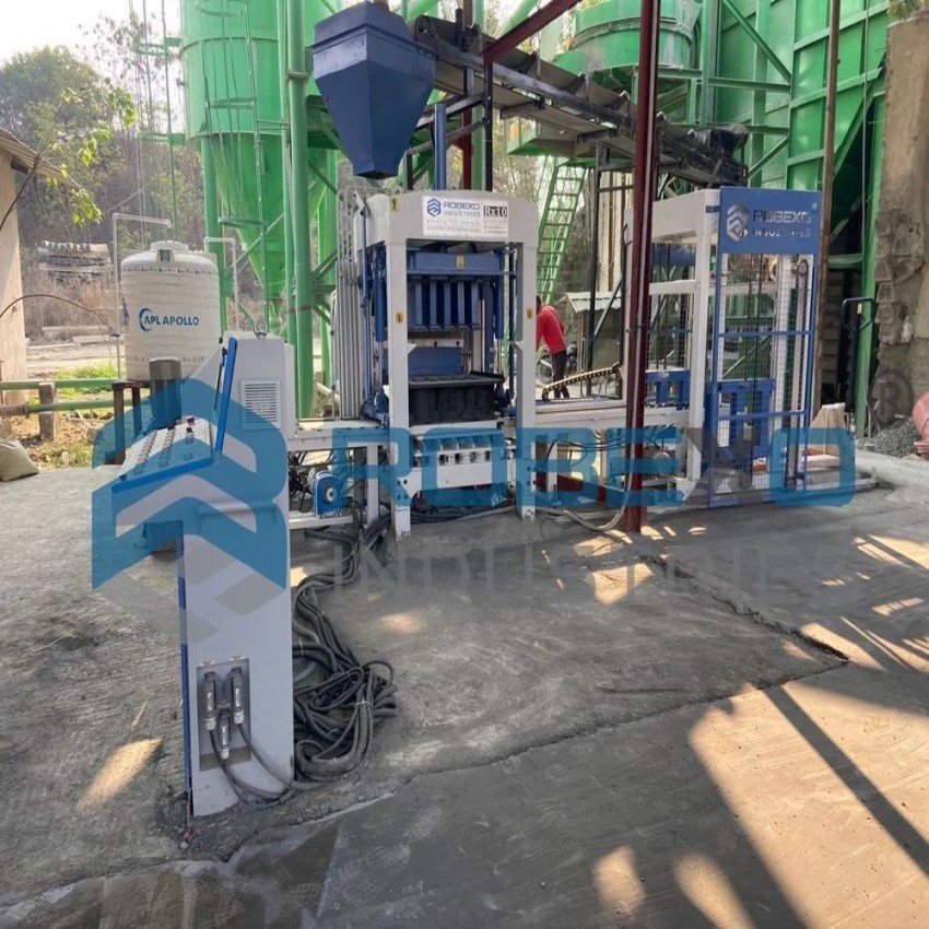 Automatic Solid Brick Making Machine