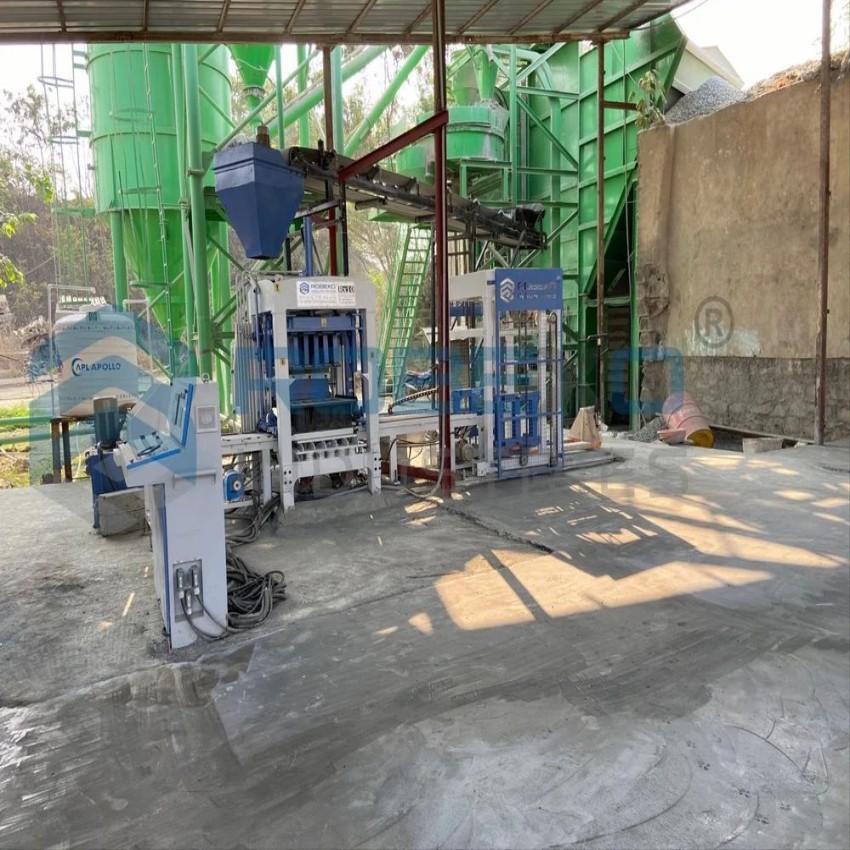 Automation Grade: Fully Automatic Solid Block Making Machine, Capacity: 500-1000 Blocks per hour
