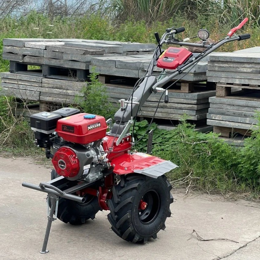 Diesel Riga Italy KP1050A Power Weeder, 200 kg/hr