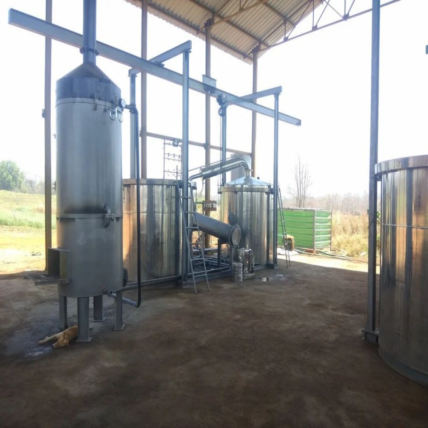 Field Distillation Unit For Essential Oil