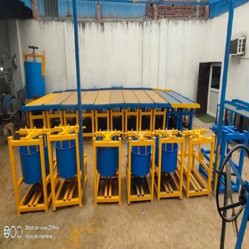 Interlocking Tiles Making Machine, For Industrial