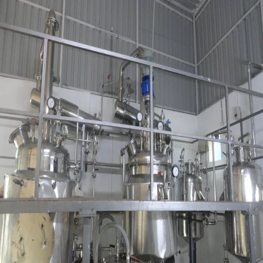 Lemon Grass Oil Stream Distillation Plant, Capacity: 5 TPD